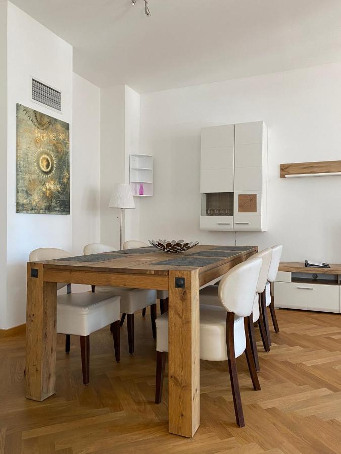 Grosszuegiges Apartment Mit Blick Zur Frauenkirche Dresden Exteriör bild